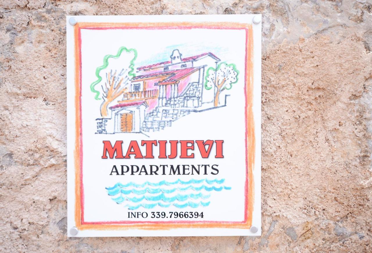 Matijevi Apartments 西斯蒂亚纳 外观 照片